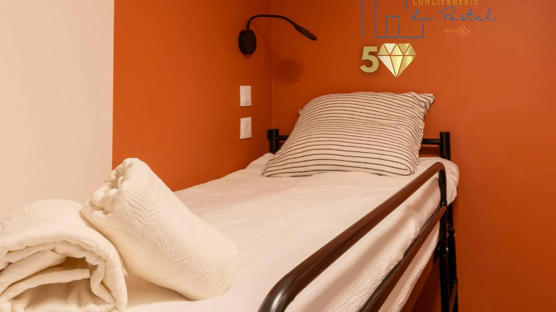 Le Grillon De Pongo Elegant T2 Avec Balcons Apartamento Ax-les-Thermes